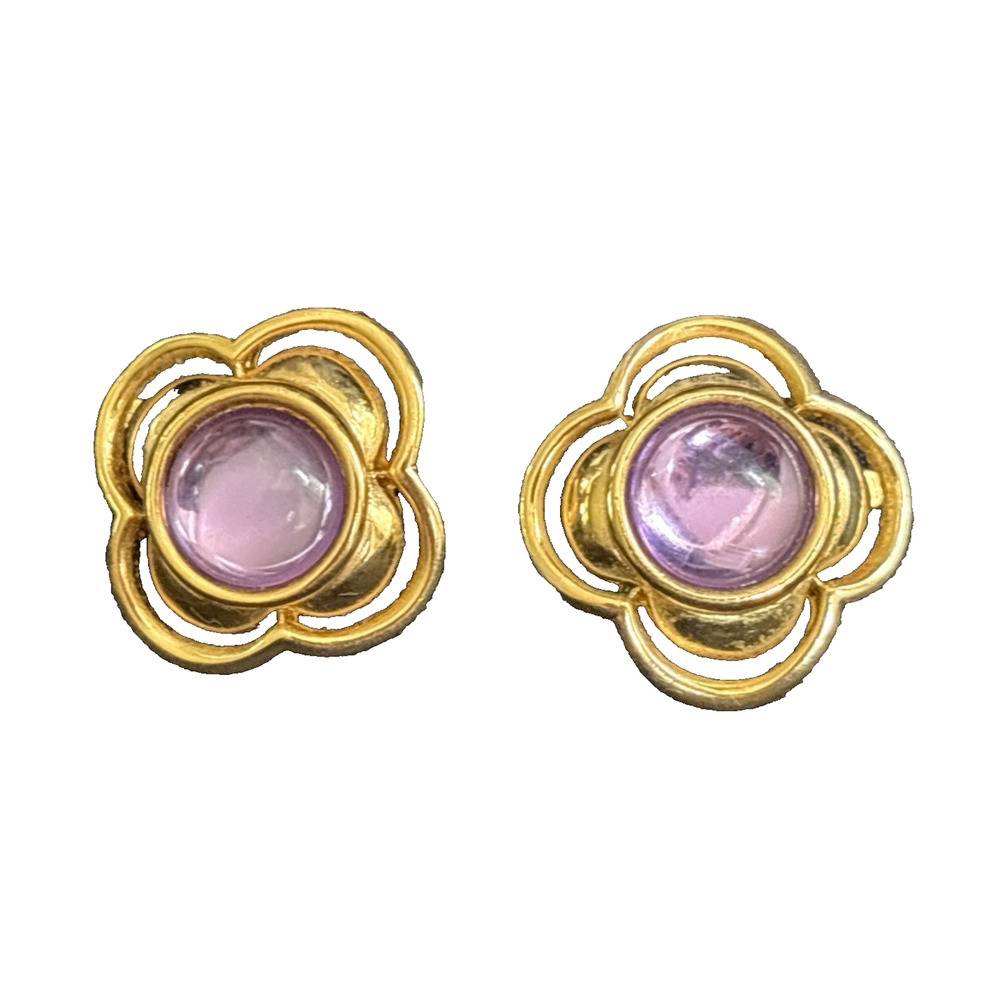 Vintage Trifari Quatrefoil Clip Earrings Purple Lucite Cabochon Gold Tone 1"